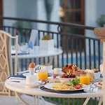 Palazzo Manzi Terme & מלון 5*