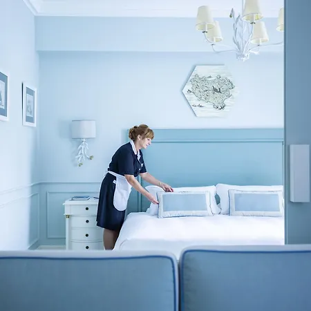 Palazzo Manzi Terme & Hotel 5*