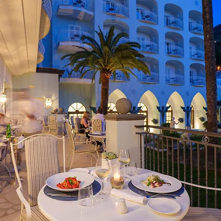 Manzi & 5* Ischia