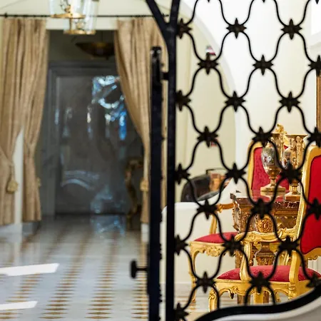 Manzi & Hotel 5*