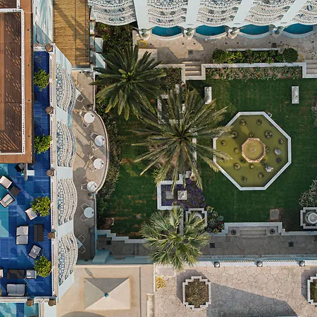 Palazzo Manzi Terme & Hotel