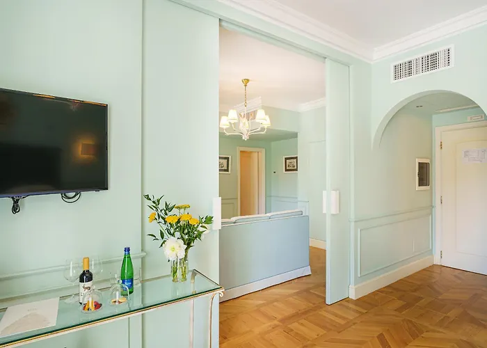 Palazzo Manzi Terme &