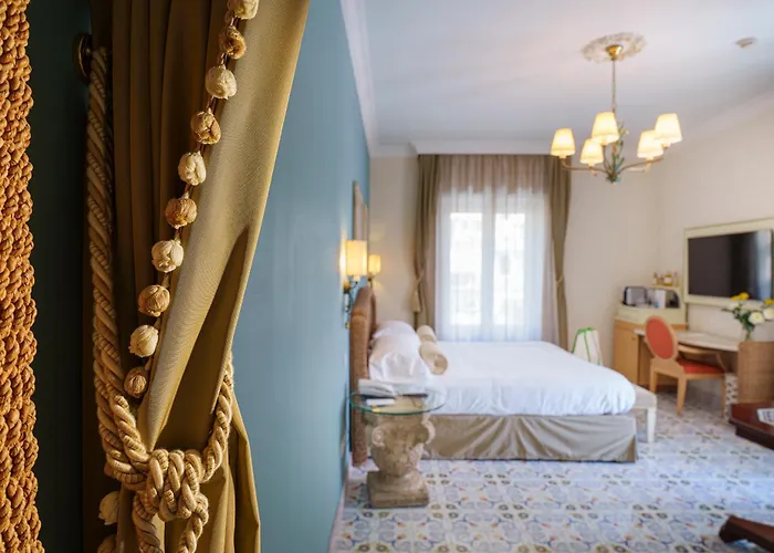 Palazzo Manzi Terme &