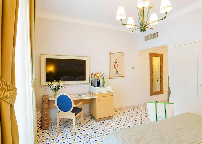 Palazzo Manzi Terme & Ξενοδοχείο Casamicciola Terme