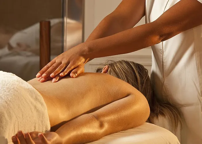 Ξενοδοχείο Palazzo Manzi Terme & 5*