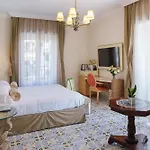 호텔 Palazzo Manzi Terme & 5*