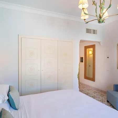 Palazzo Manzi Terme & 5*
