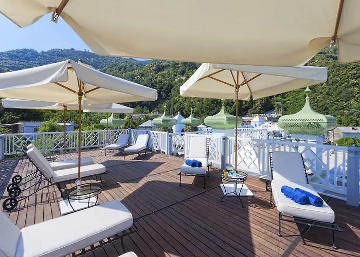 酒店 Palazzo Manzi Terme & 卡萨米乔拉泰尔梅