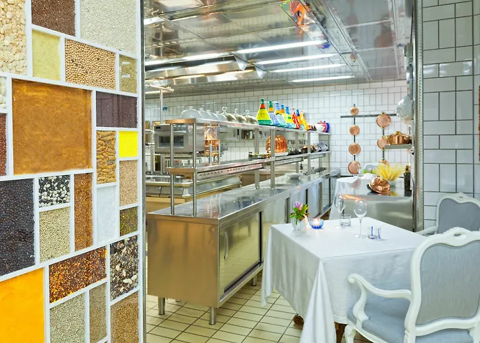 酒店 Palazzo Manzi Terme & 卡萨米乔拉泰尔梅
