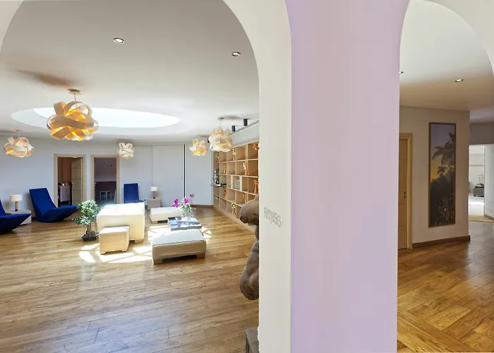 Palazzo Manzi Terme & 卡萨米乔拉泰尔梅