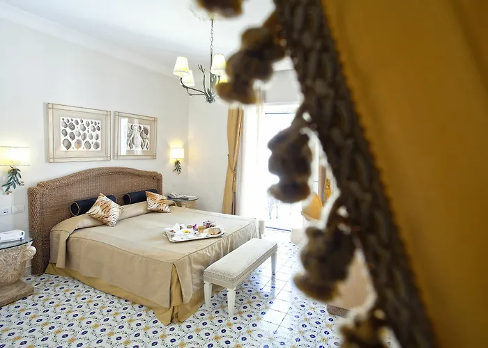 酒店 Palazzo Manzi Terme & 5*